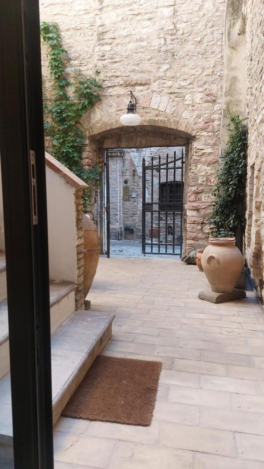 Saint Francis Apartment Assisi Exterior foto